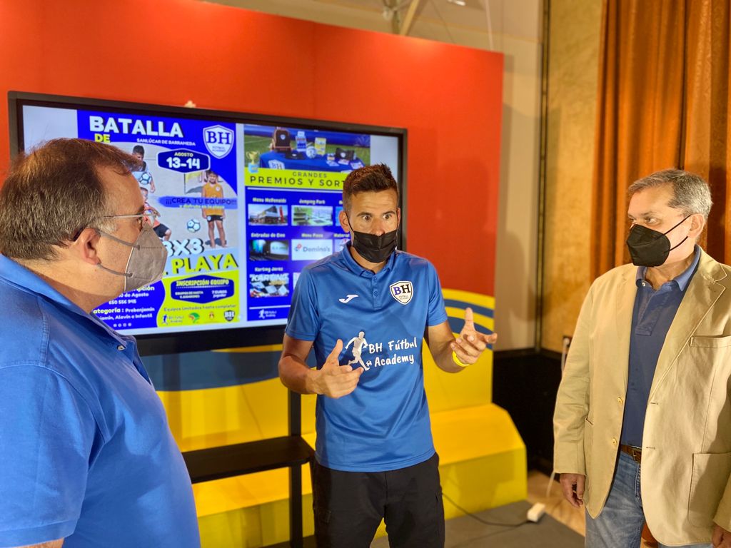 ‘BATALLA’ DE FÚTBOL PLAYA PARA LOS MÁS PEQUEÑOS