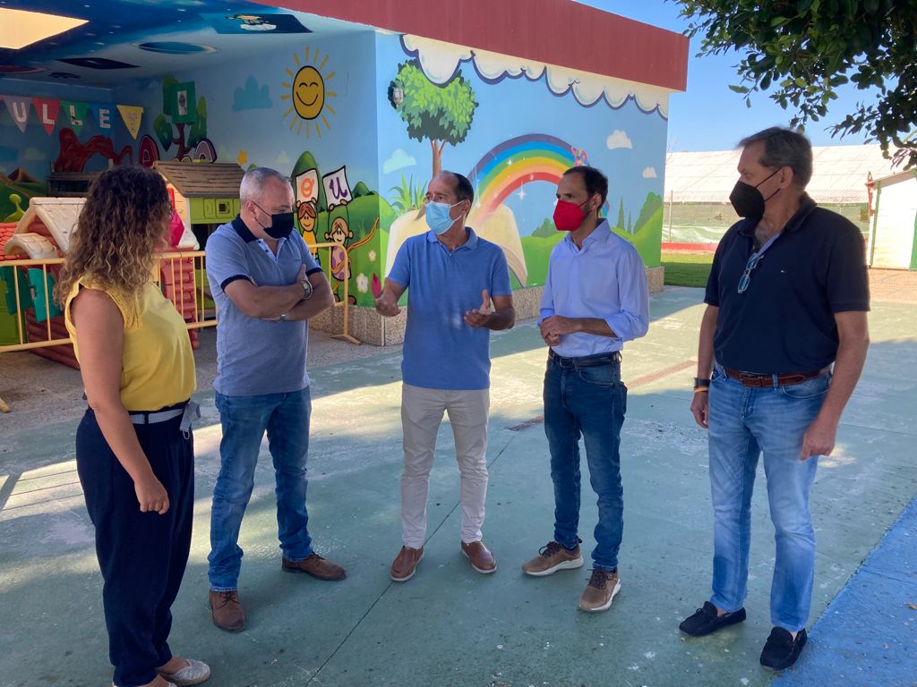 EL ALCALDE PRESENTA LAS NUEVAS OBRAS QUE SE VAN A EJECUTAR EN LA ALGAIDA