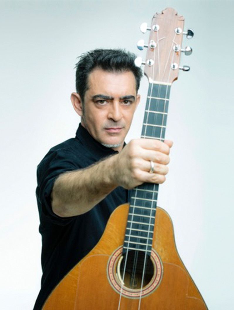 Raúl Rodríguez: “SOLO con LA LUPE”