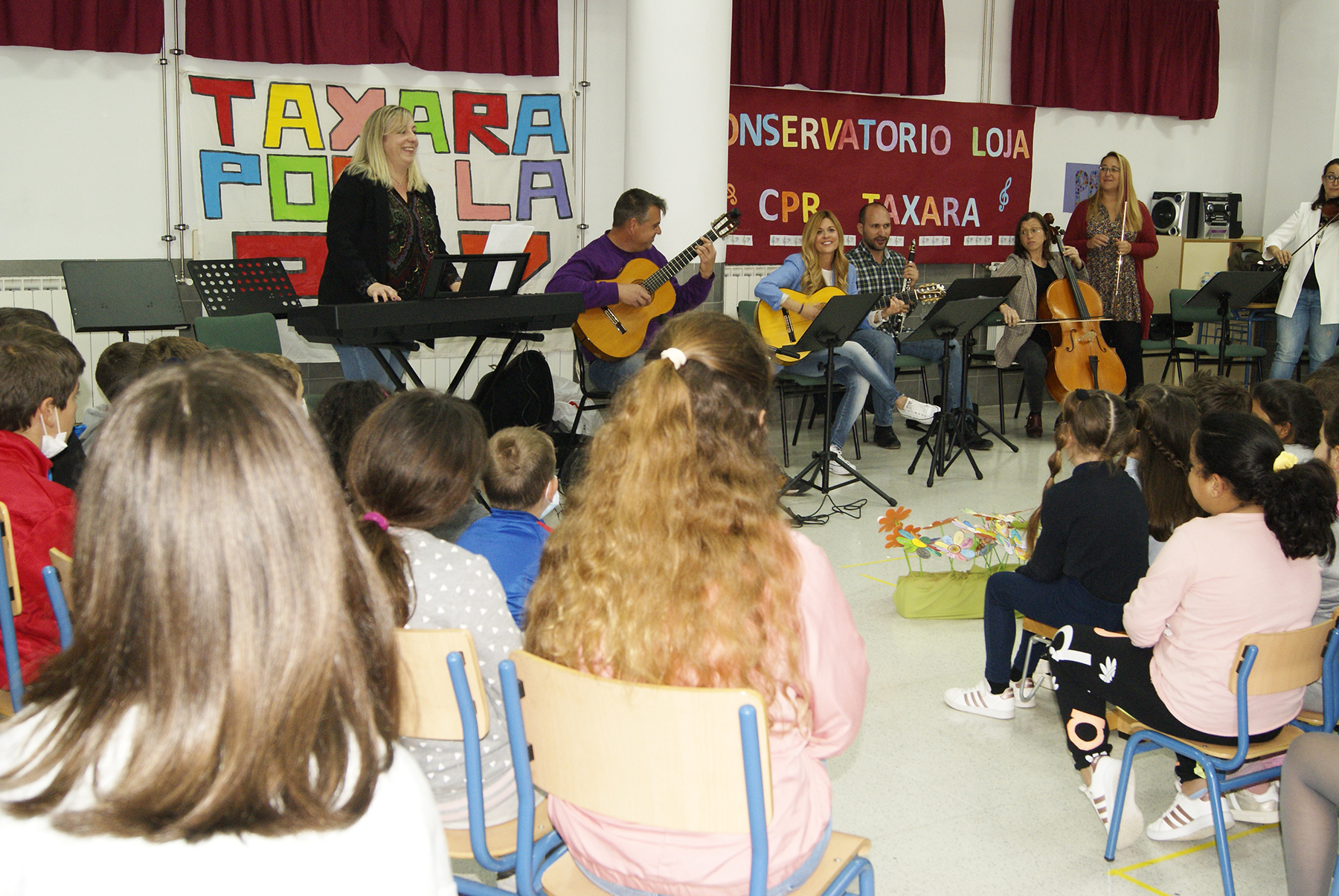 Escolares de Huétor Tájar dedican una canción a las ‘semillas de la paz’ en el marco de un proyecto educativo