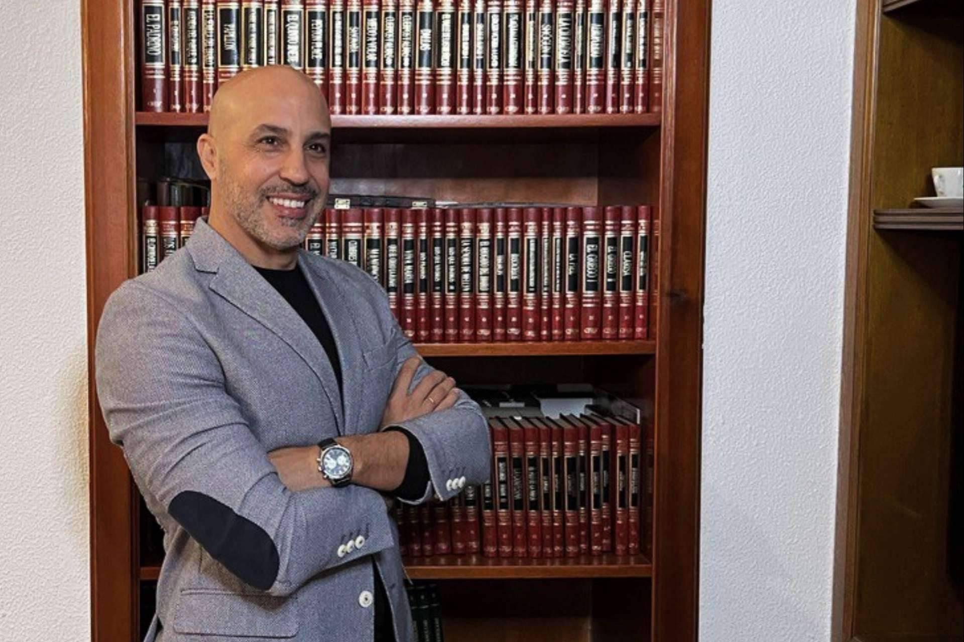 David Macías presenta 'Poemas y otras banalidades de mi mente', publicada por Letrame Grupo Editorial