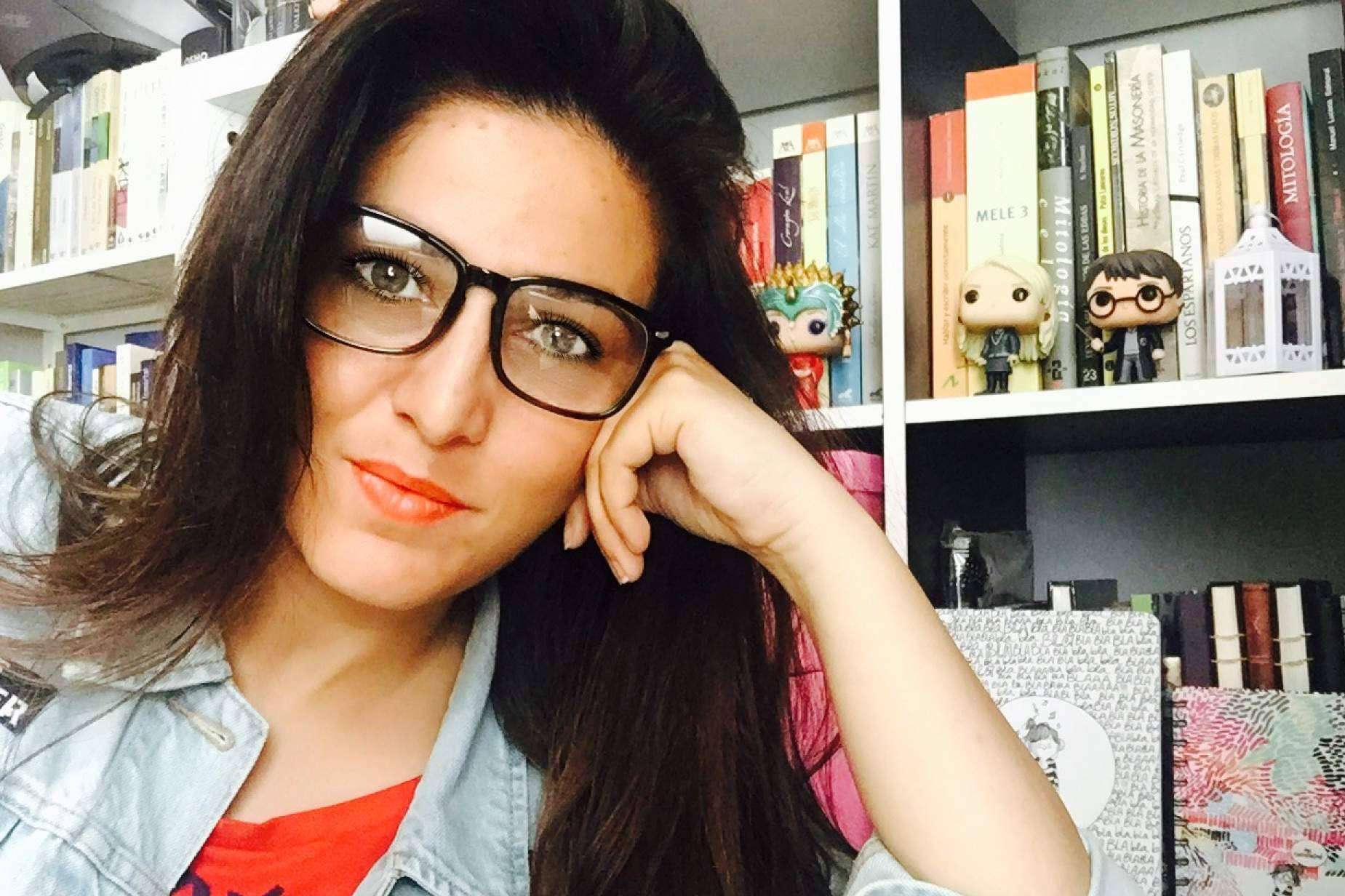 Entrevista a la autora Lena Valenti; genialidad, poderío y evolución para la literatura romántica adulta