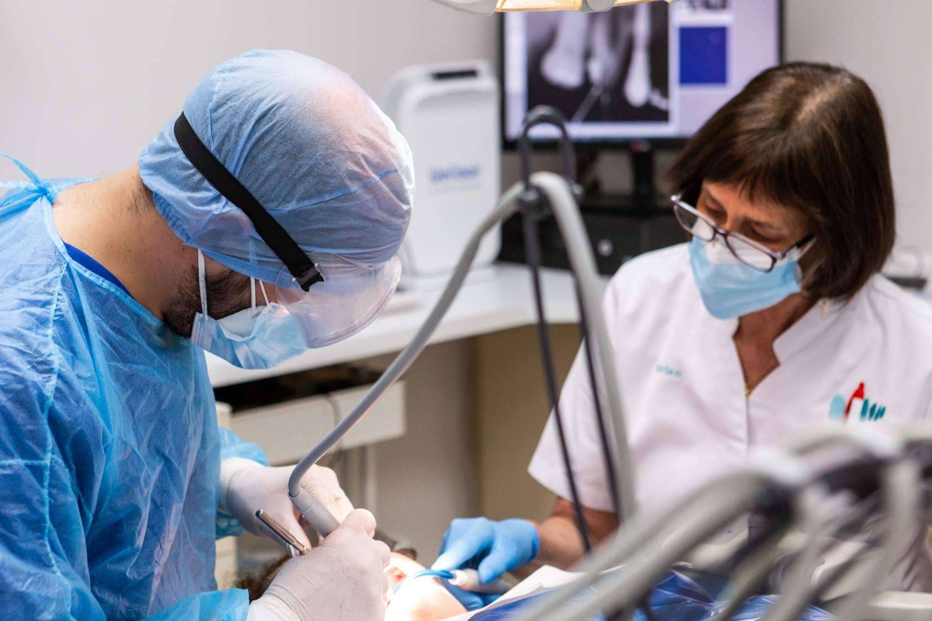 En la Clínica Dental Albea son especialistas en el uso de plasma celular en tratamientos dentales