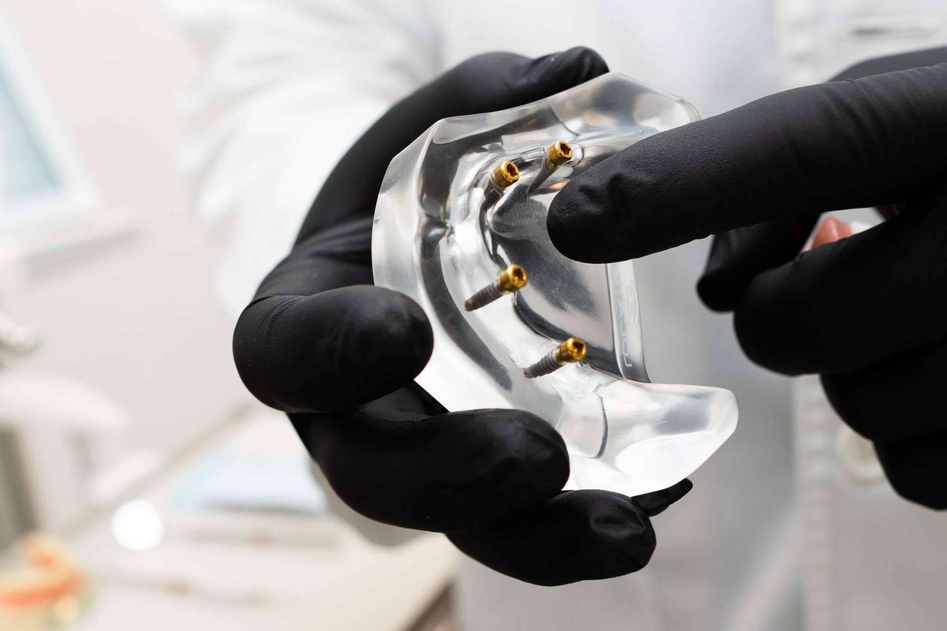Los servicios innovadores de odontología y estética facial que ofrece la Clínica Dental Calvo de Mora