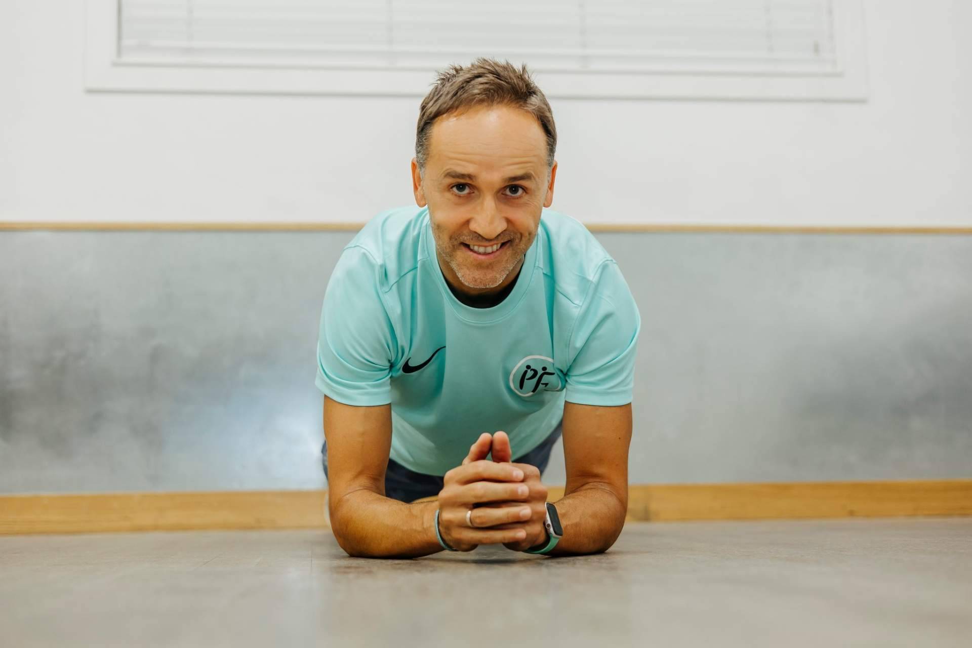 Ponte Fitness Gym ofrece una oportunidad a opositores y personas que teletrabajan para hacer ejercicio de calidad desde casa
