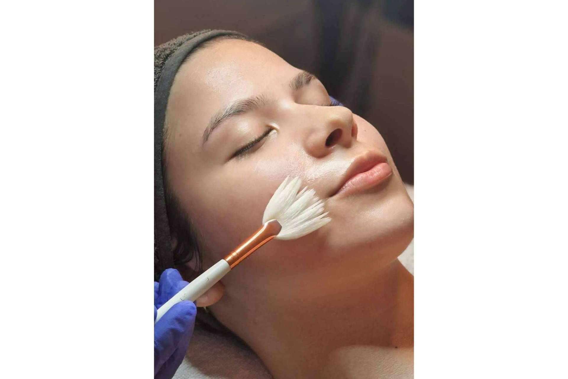 Las Heroínas cuenta con expertos en hidratación facial para dar el mejor aspecto a la piel