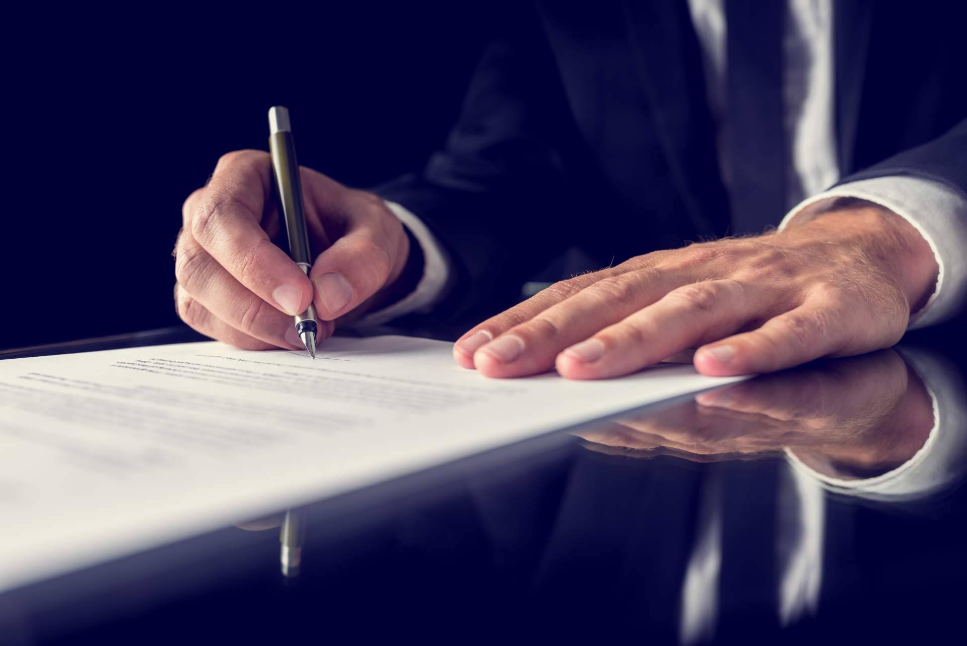 Por qué utilizar un fiduciario o escrow en una transacción