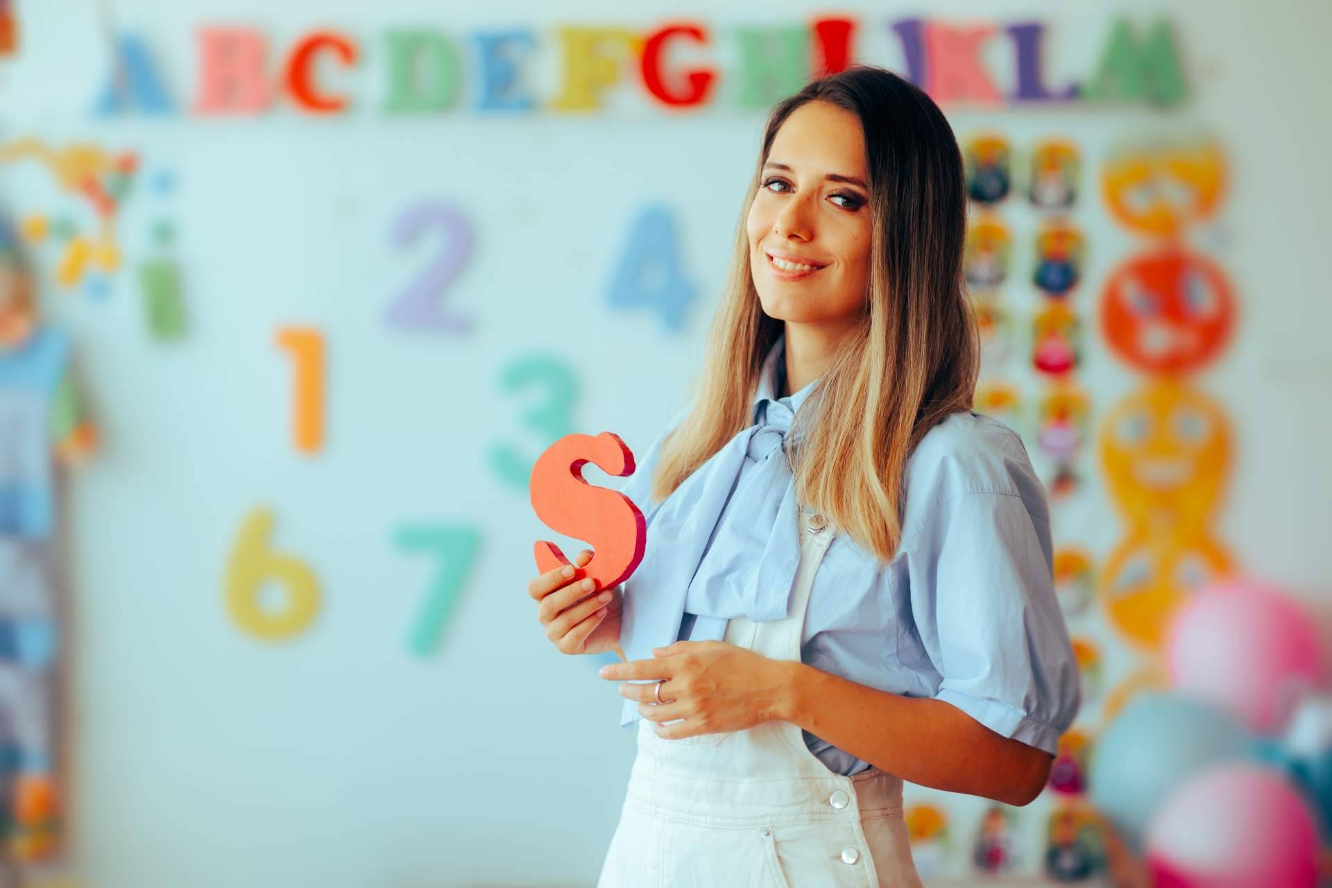 Dra. Teresa Aparicio, especialista en diagnóstico y tratamientos de logopedia en Madrid