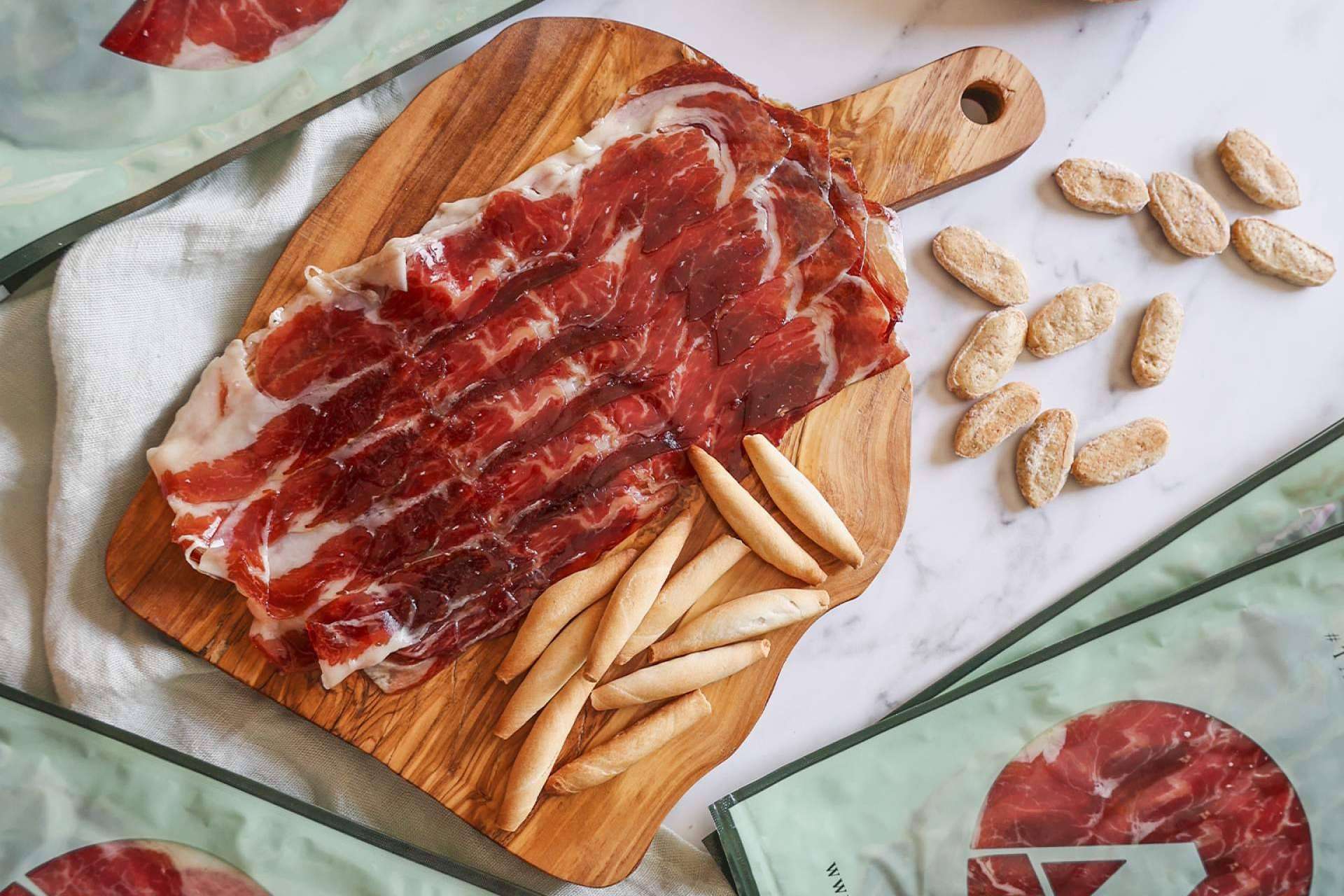 El pack ibérico es presentado por Anabel Ibéricos como una elección óptima para regalos