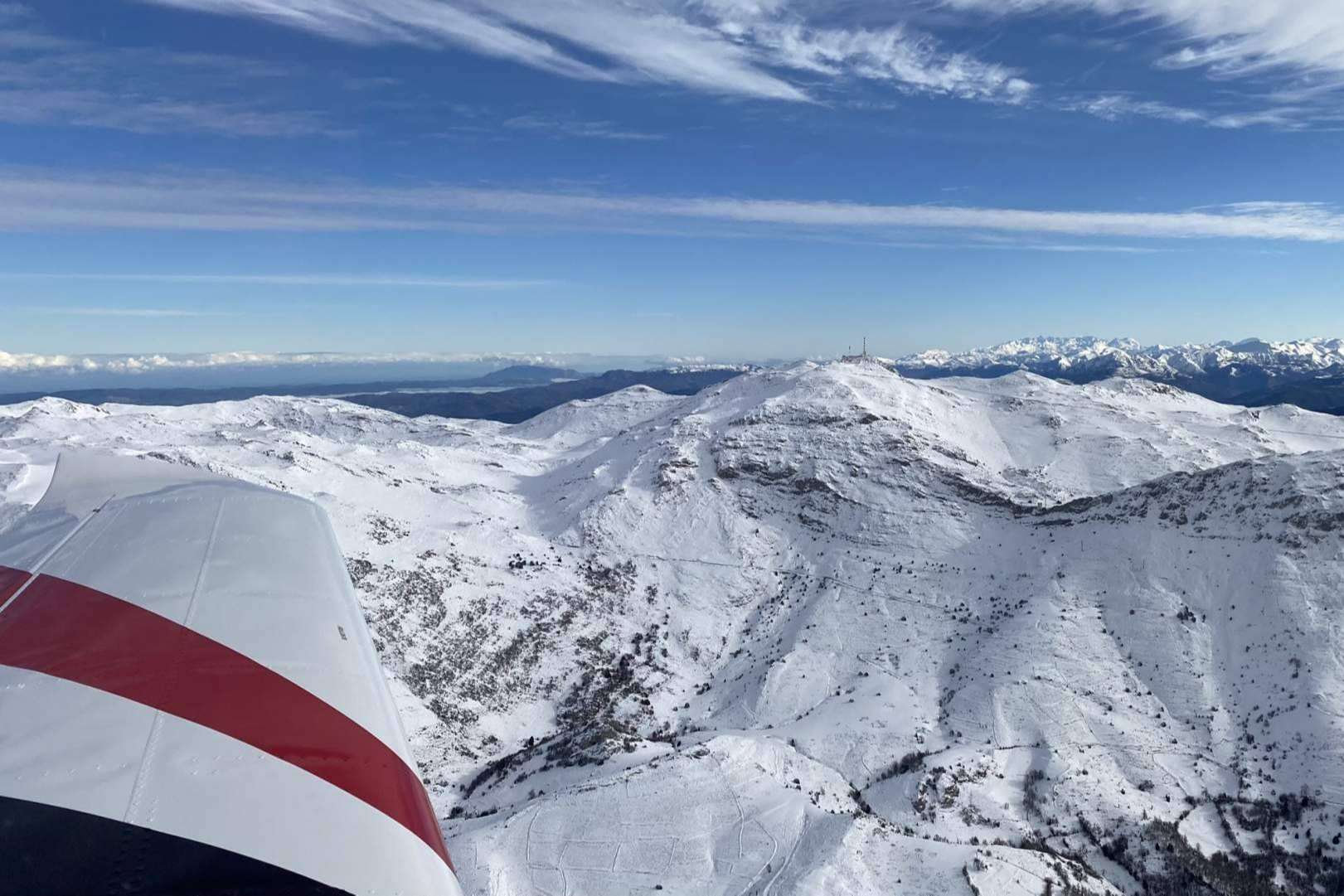 Aventura aérea en las Tierras Altas de Asturias con Asturfly