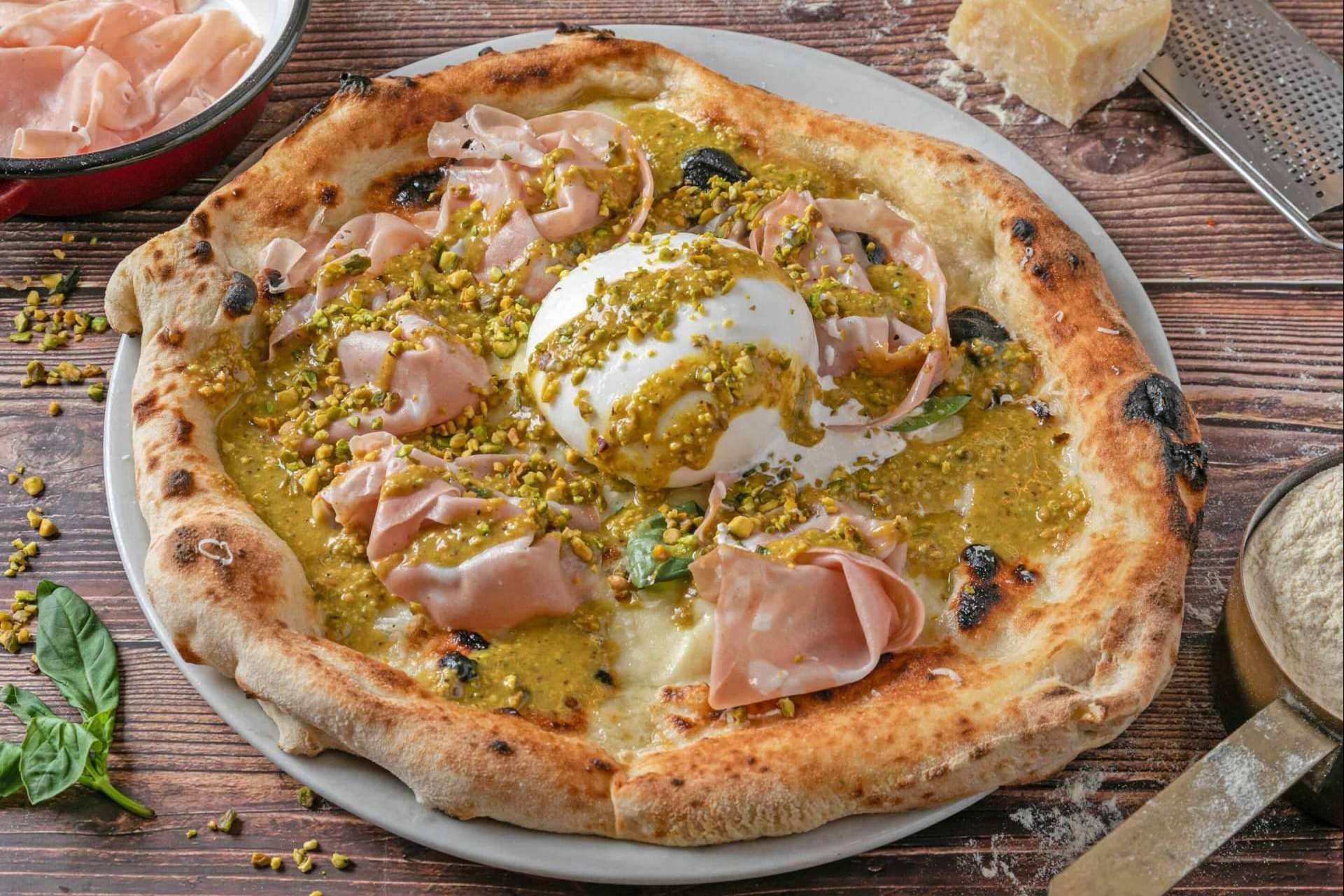 Pizza al verdadero estilo napolitanto en Barcelona con Spaccanapoli