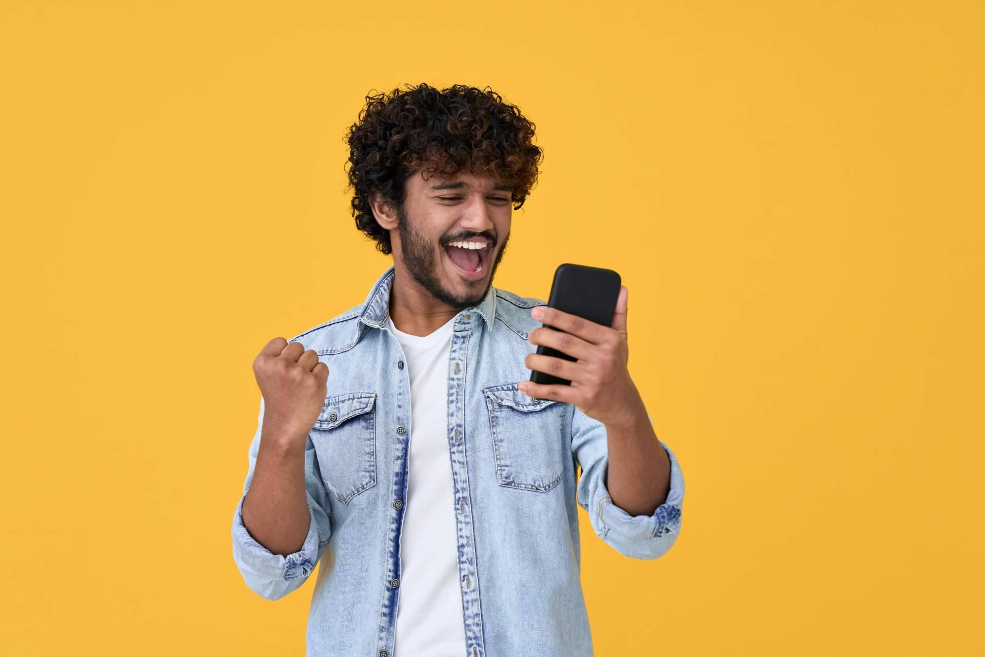 Cómo ayuda una app móvil a aumentar la tasa de conversión de un ecommerce por Reskyt