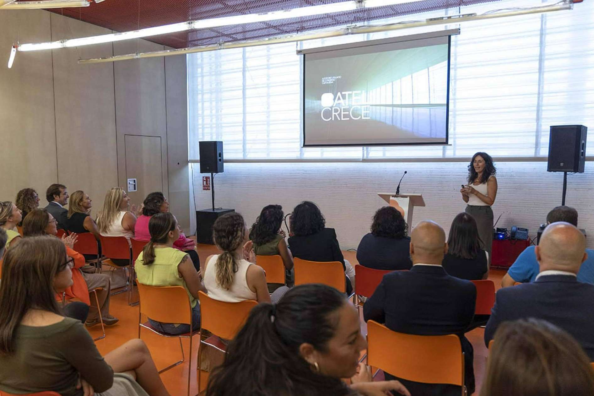 El Auditorio y Palacio de Congresos el Batel, en la histórica ciudad de Cartagena, una gran infraestructura para el desarrollo y crecimiento profesional y científico