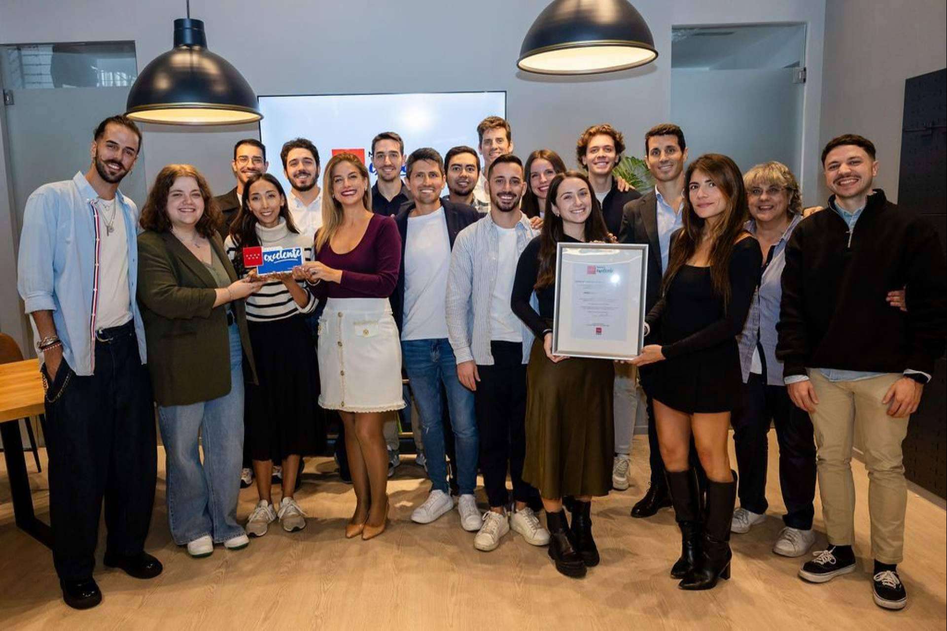 Dos Setenta se convierte en la primera agencia de marketing en obtener el sello de calidad 'Madrid Excelente'