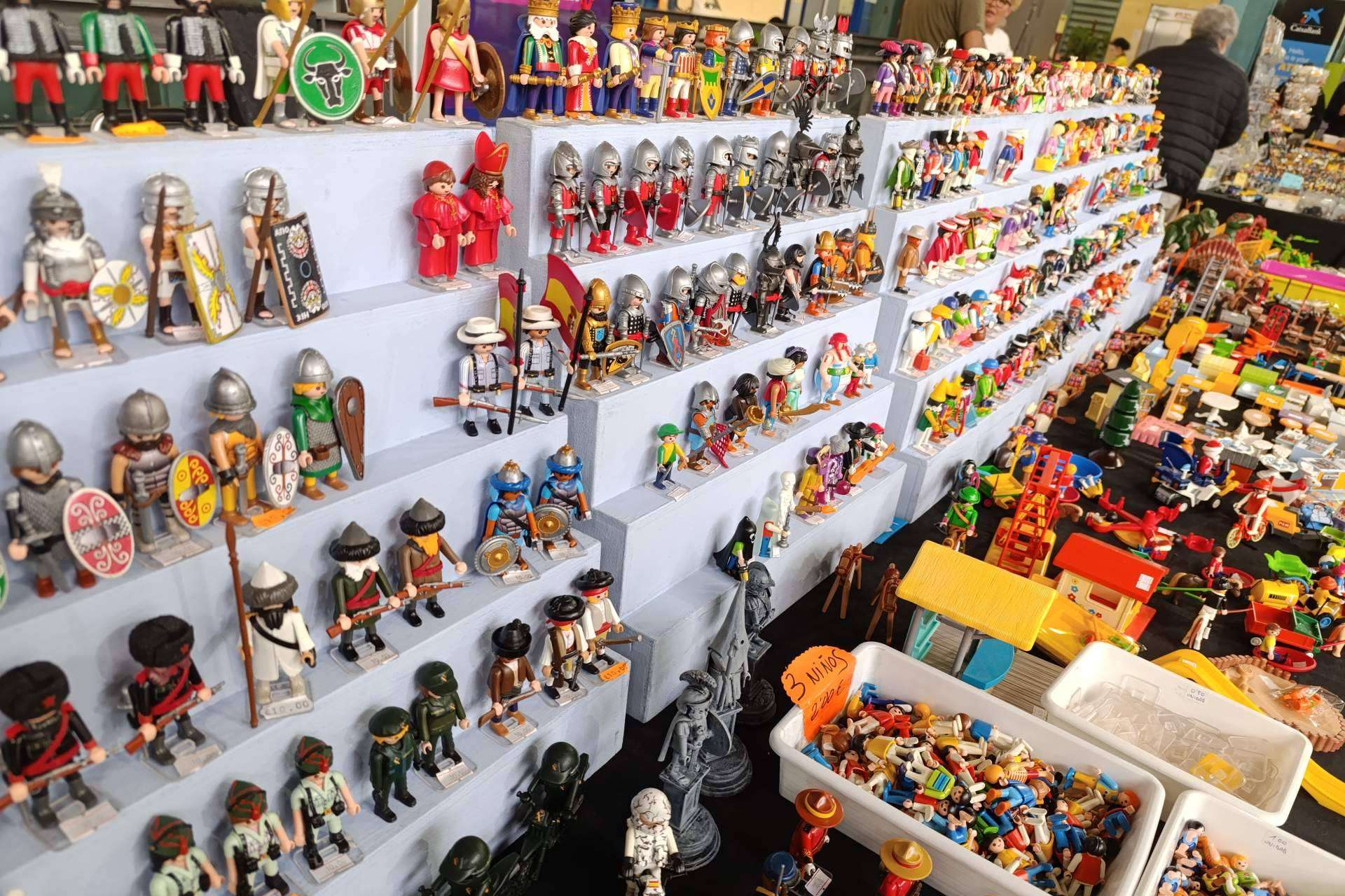 El Mercado del juguete de Madrid presenta la navidad con playmobil