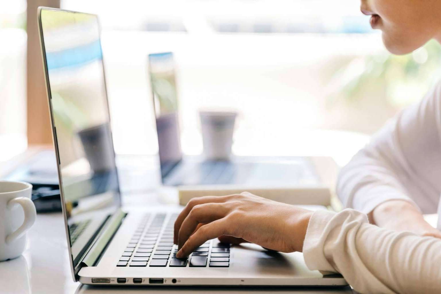 Cómo el SEO y el SEM impulsan la competitividad de las empresas en la era digital