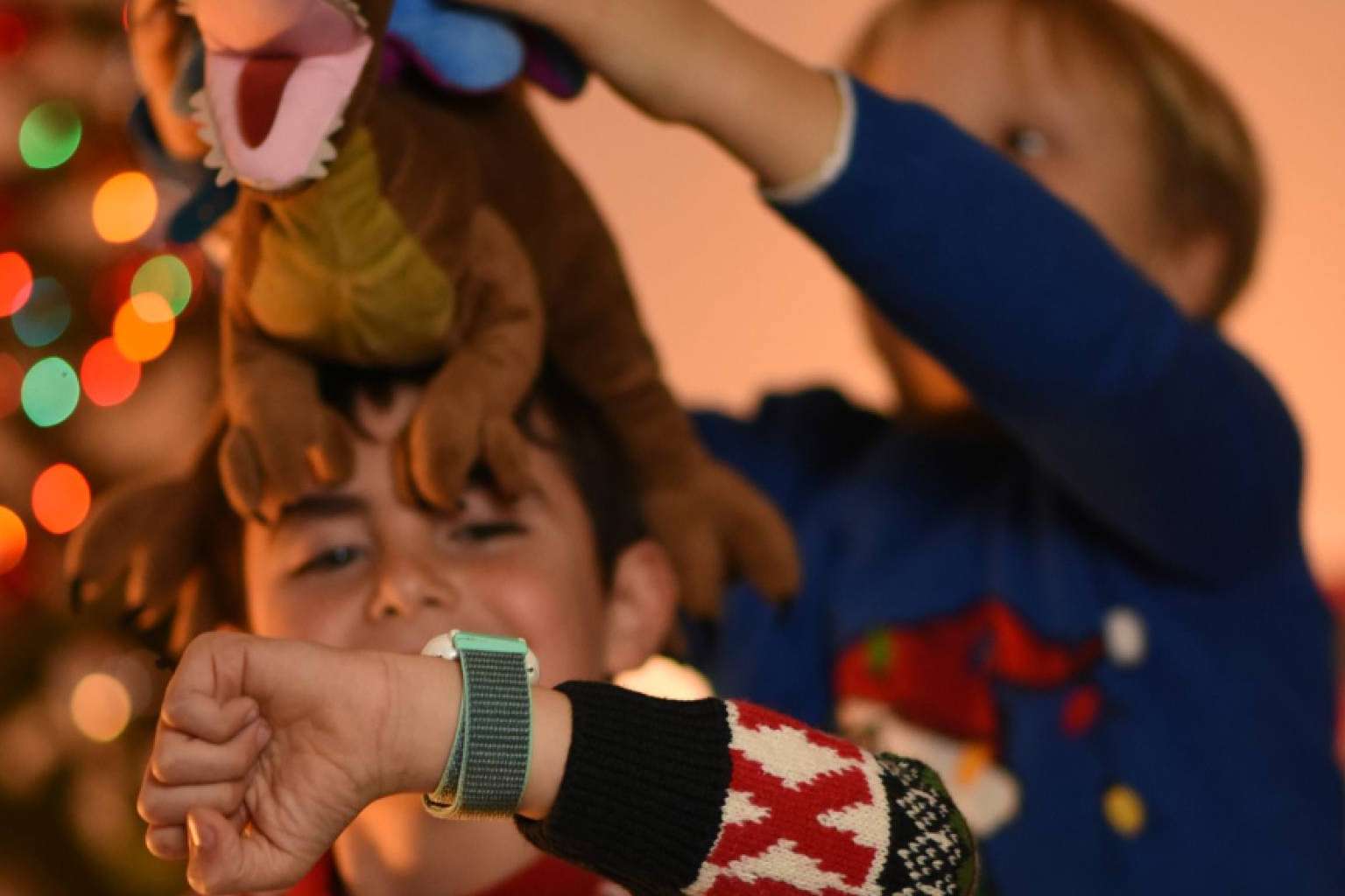 SaveFamily, los relojes con GPS que conectan y protegen a las familias en Navidad