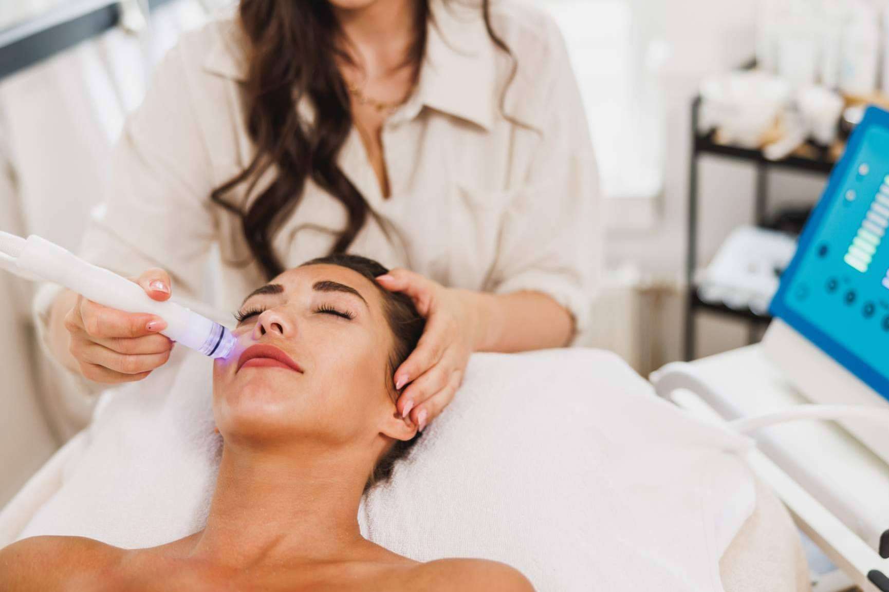 INESBE; el camino a la excelencia en estética y belleza profesional