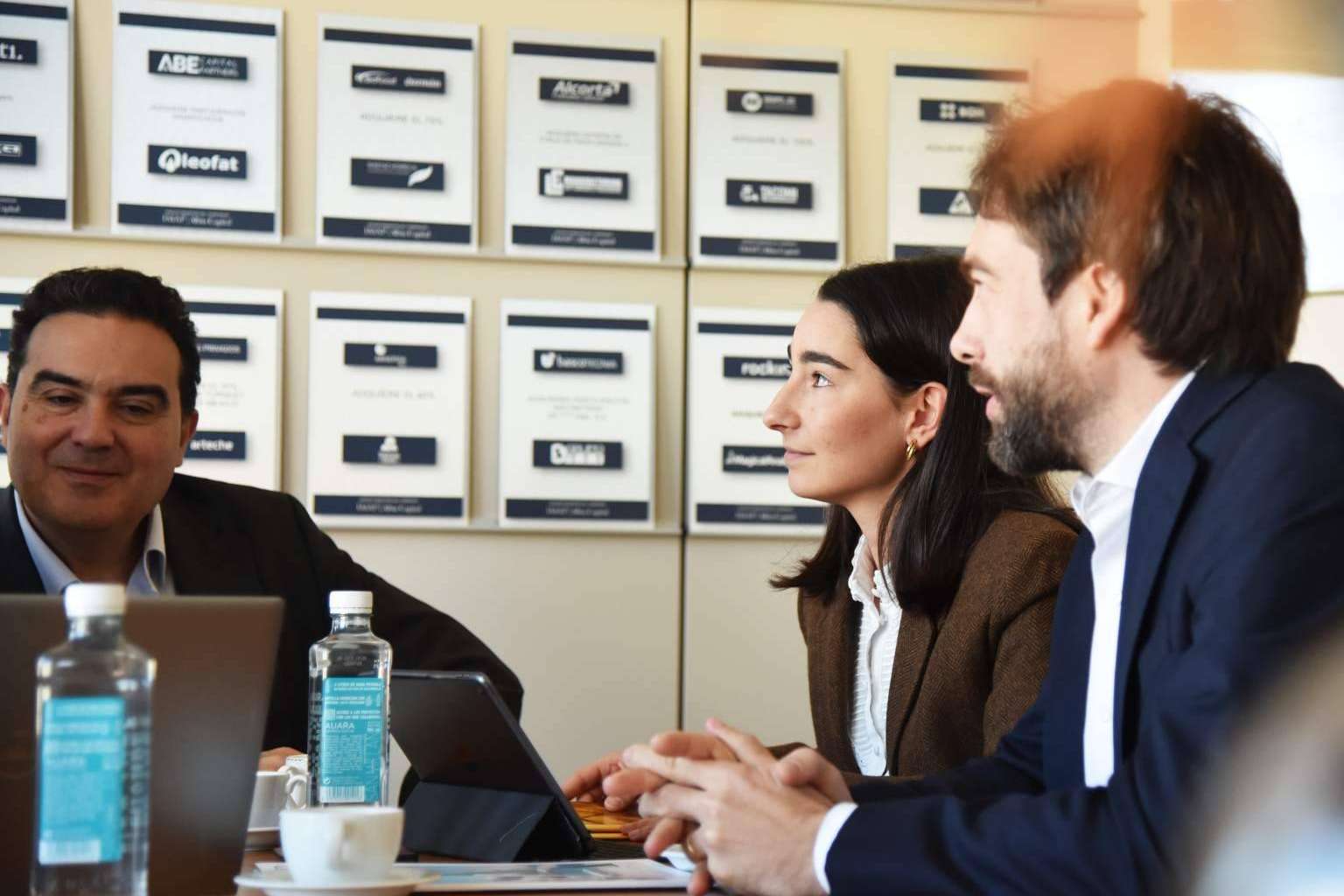 IMAP figura en el sexto puesto mundial tras cerrar 252 transacciones corporativas en 2024