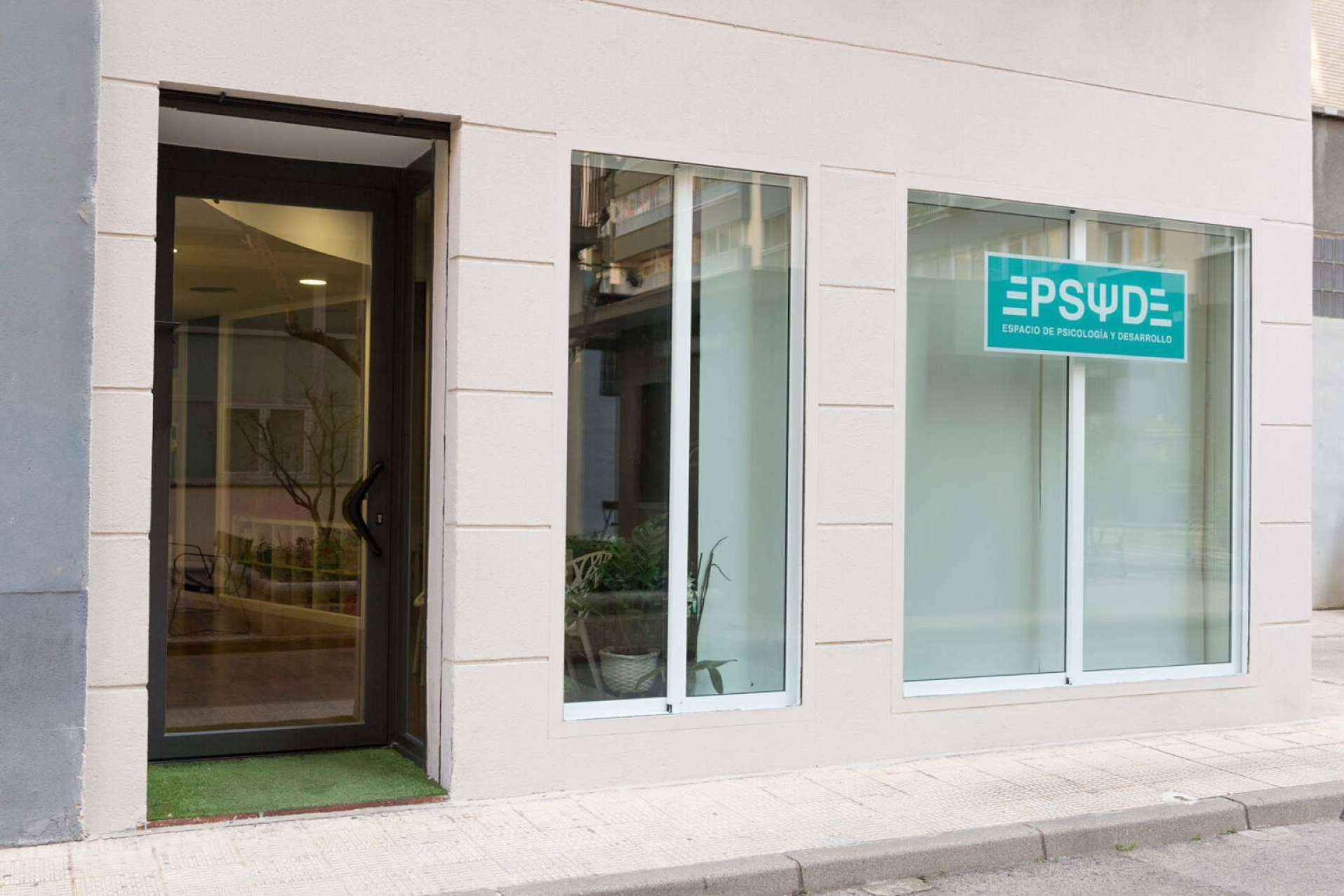 Epsyde refuerza su compromiso con el bienestar emocional ante el aumento de trastornos psicológicos