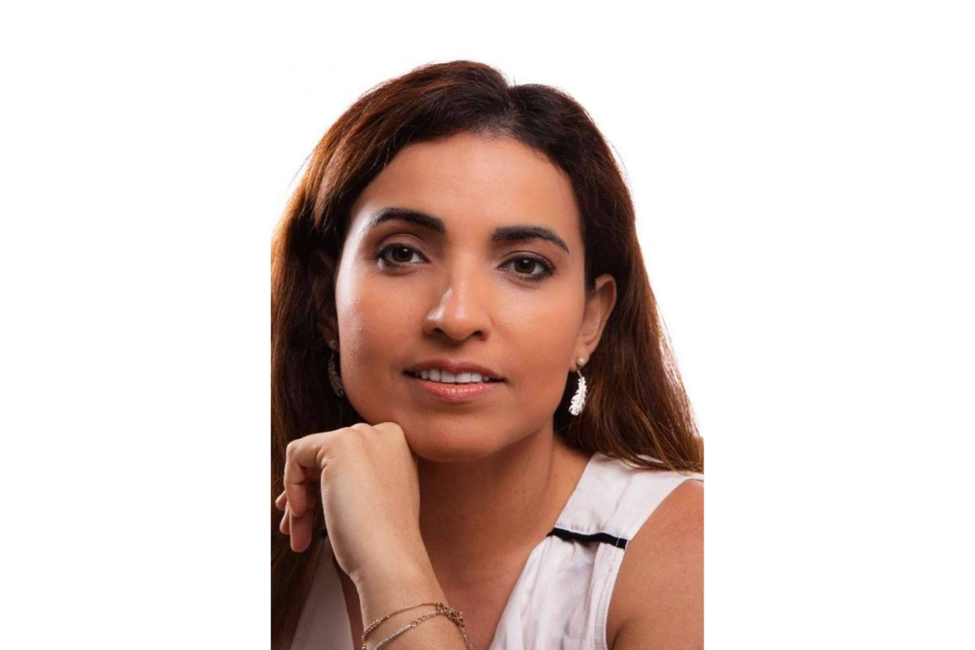 Sanando mentes y corazones; Una psicóloga especialista en ansiedad y terapia de pareja