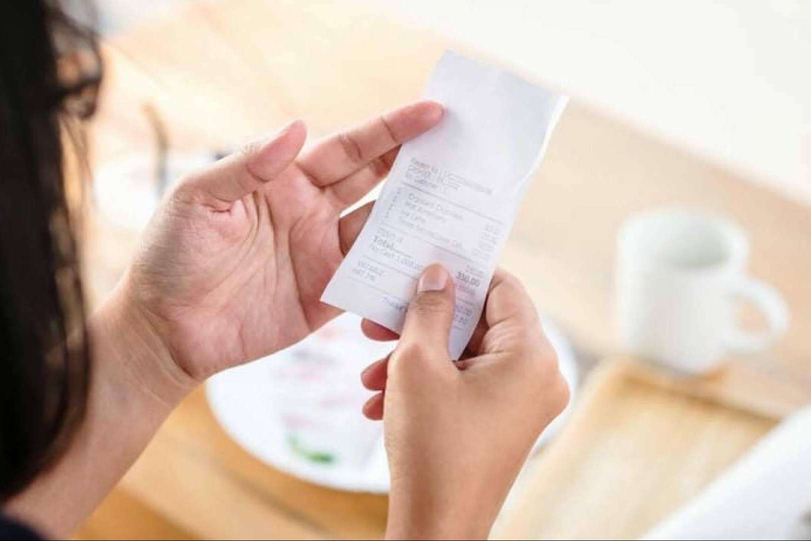 Multas de 50000€ para restaurantes que no cumplan Verifactu