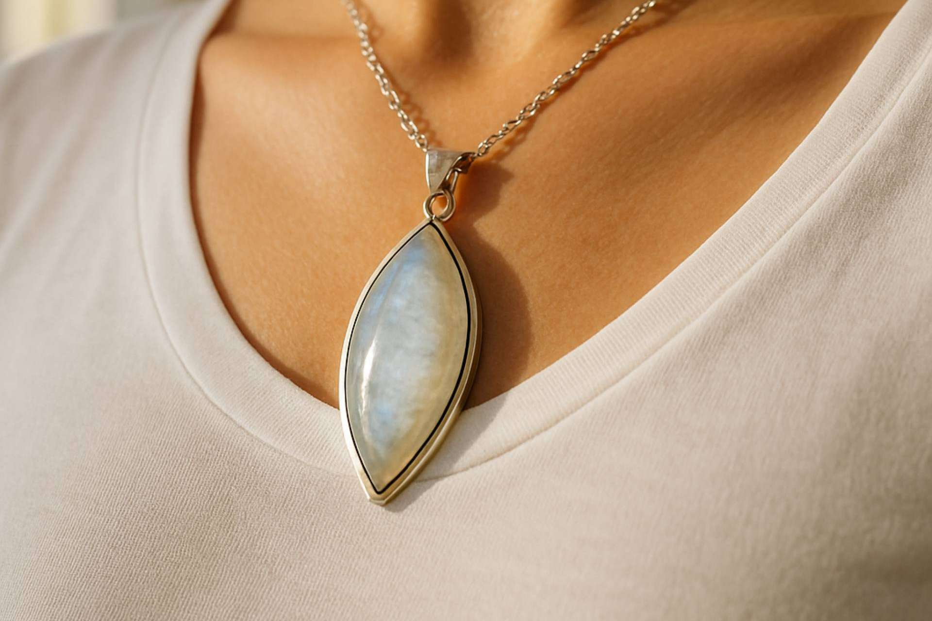 La tienda online UniArt Minerales refuerza su presencia como mayorista de minerales naturales con diseños en plata