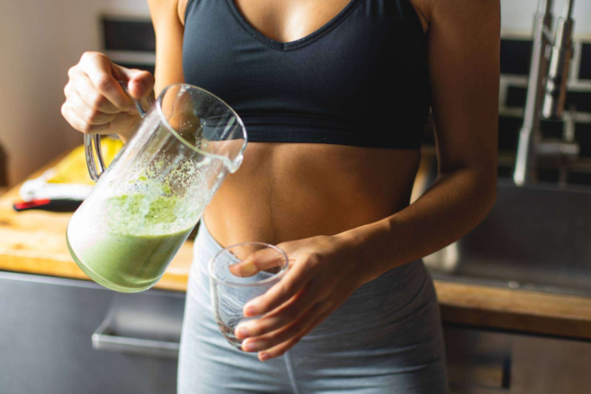 El cuerpo necesita un détox de verdad (no un jugo verde)