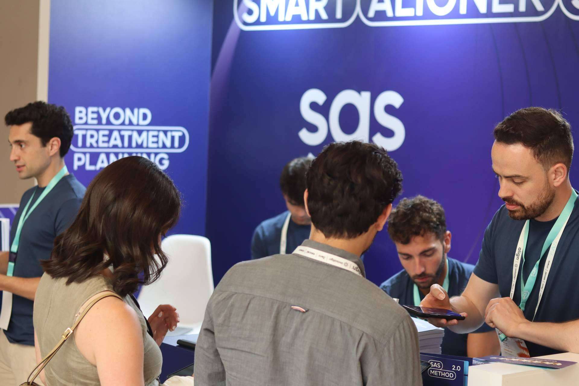 Smart Aligner Services se consolida como líder internacional en formación con alineadores tras su éxito en el EAS 2025