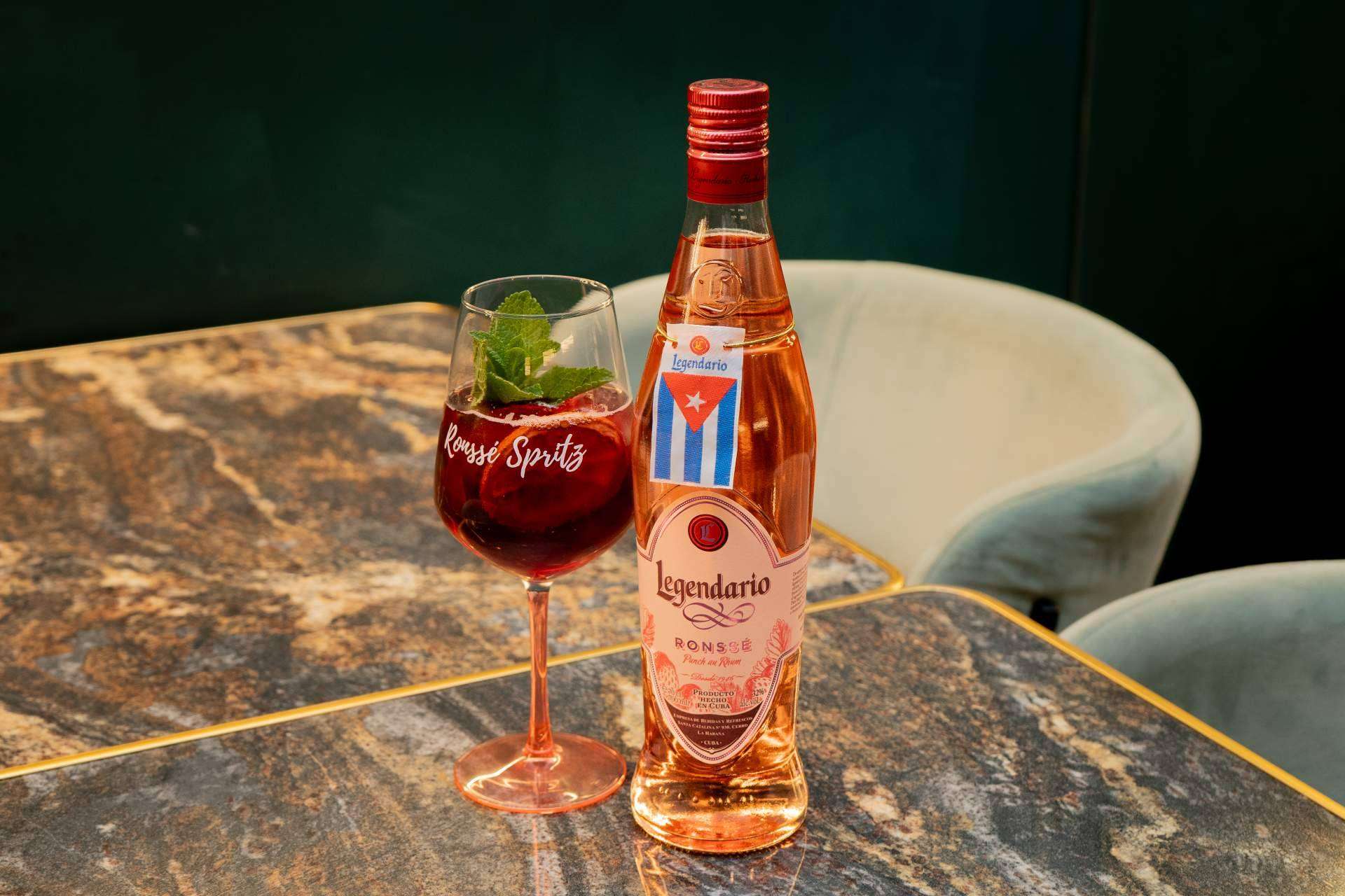 Ronssé spritz el combinado de la marca Legendario del verano