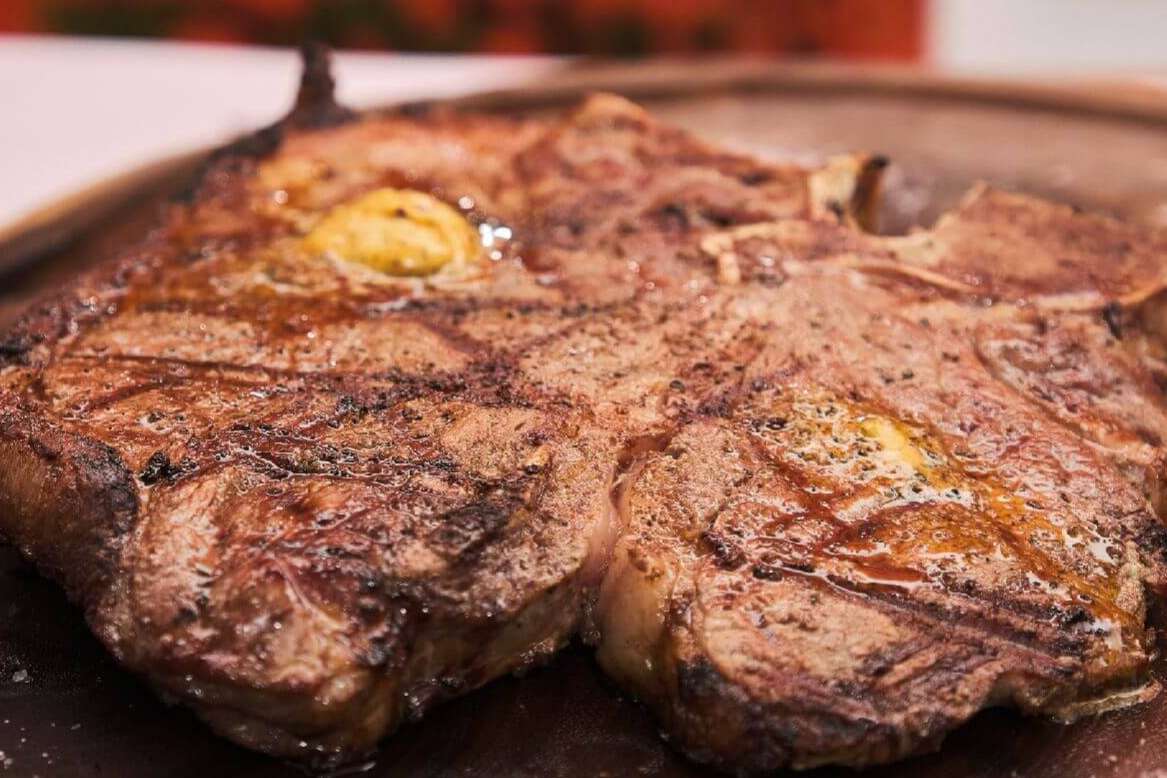 Palomulata, la parrilla boutique en Cali que fusiona cortes Angus y esencia legendaria