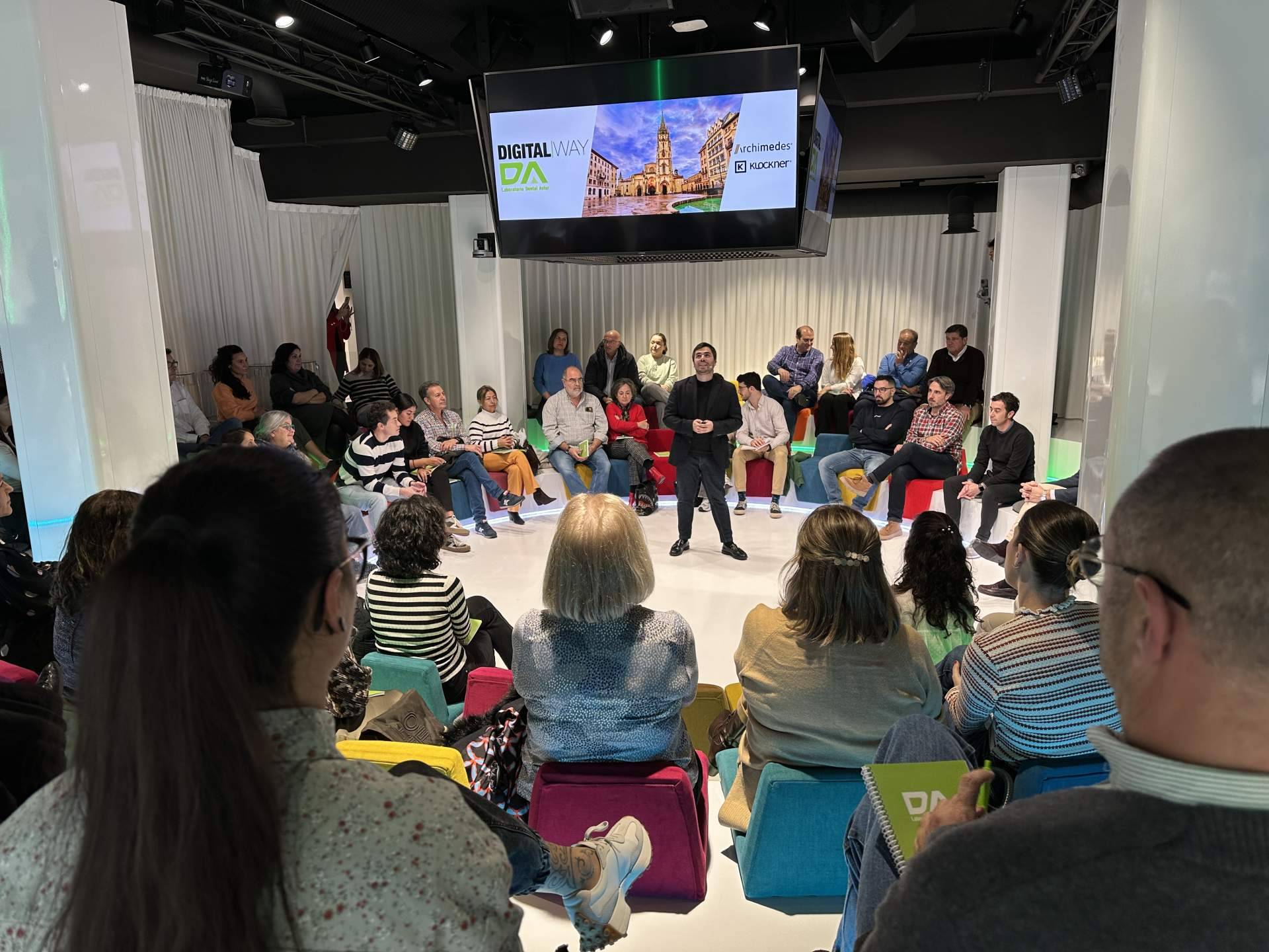 Dental Astur celebra un año más en Oviedo su 'Evento del Año'