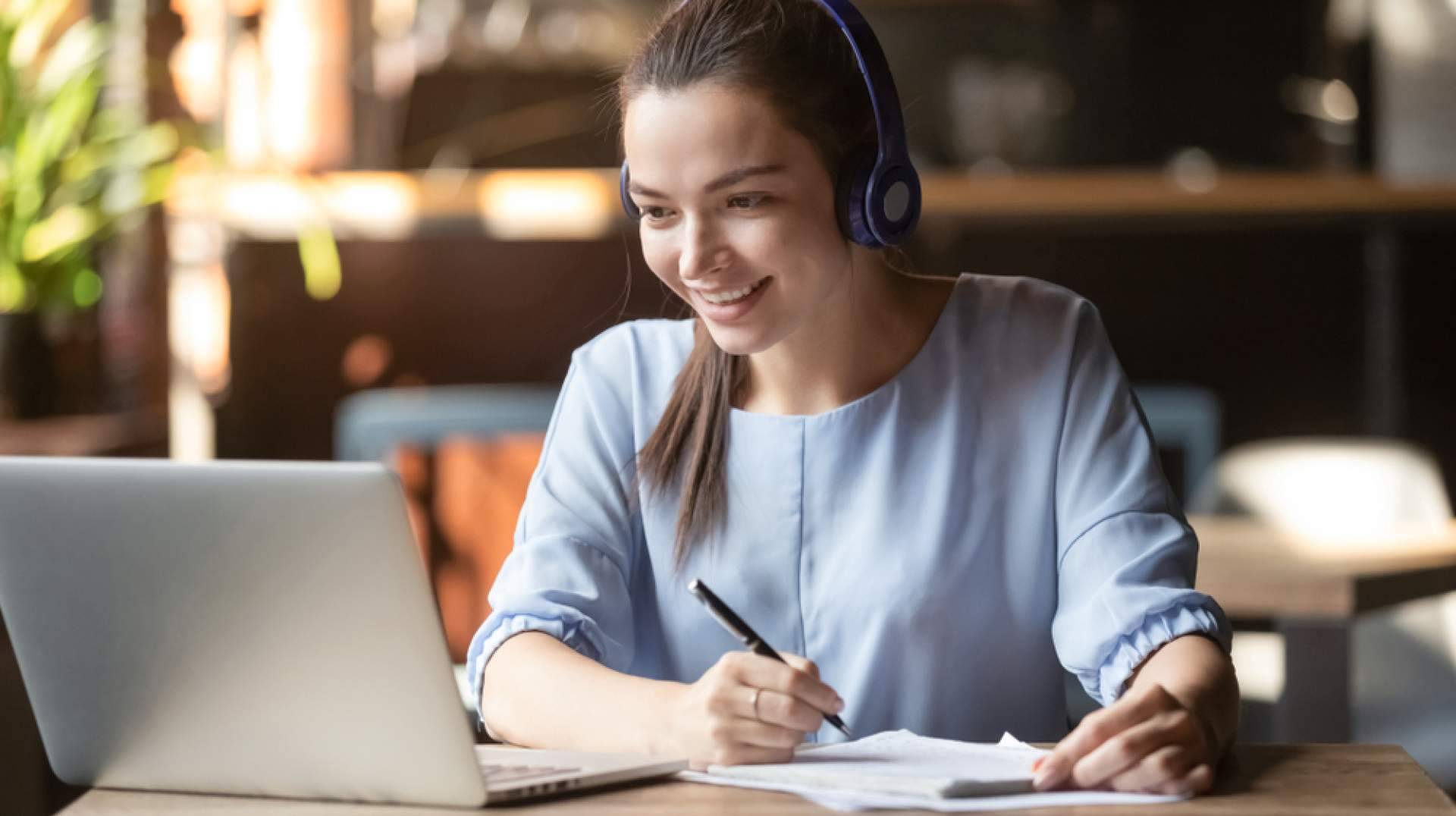 American Language Academy, entre las mejores academias de inglés en Madrid por su enfoque certificado y flexible