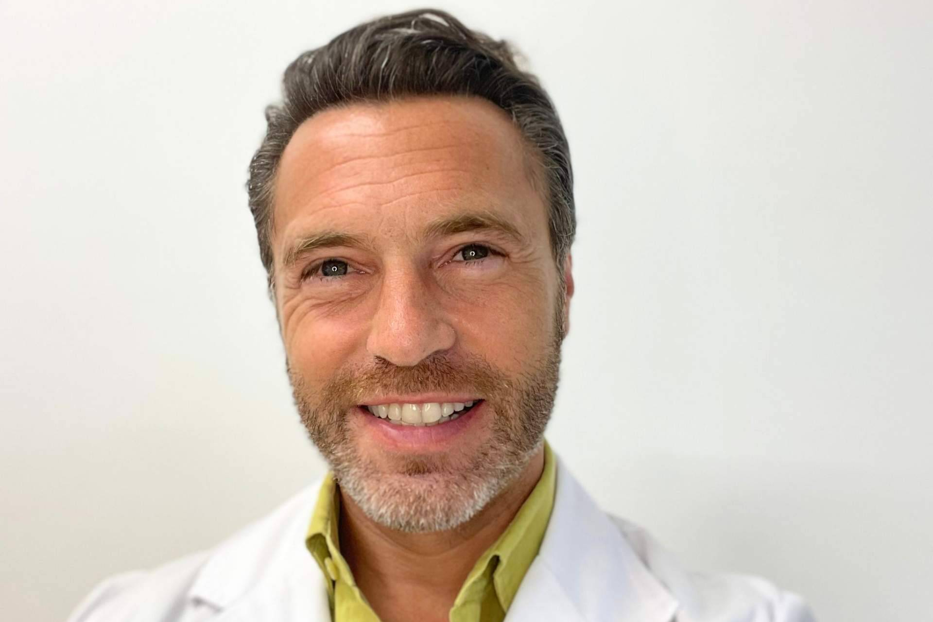 ¿Por qué el lipofilling facial se posiciona como la opción preferida sobre el ácido hialurónico en 2026?