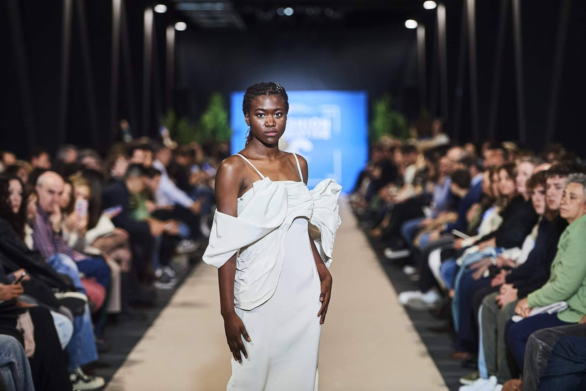 El Fashion Creative de Creanavarra celebra su 5ª edición destacando la creatividad emergente en Pamplona