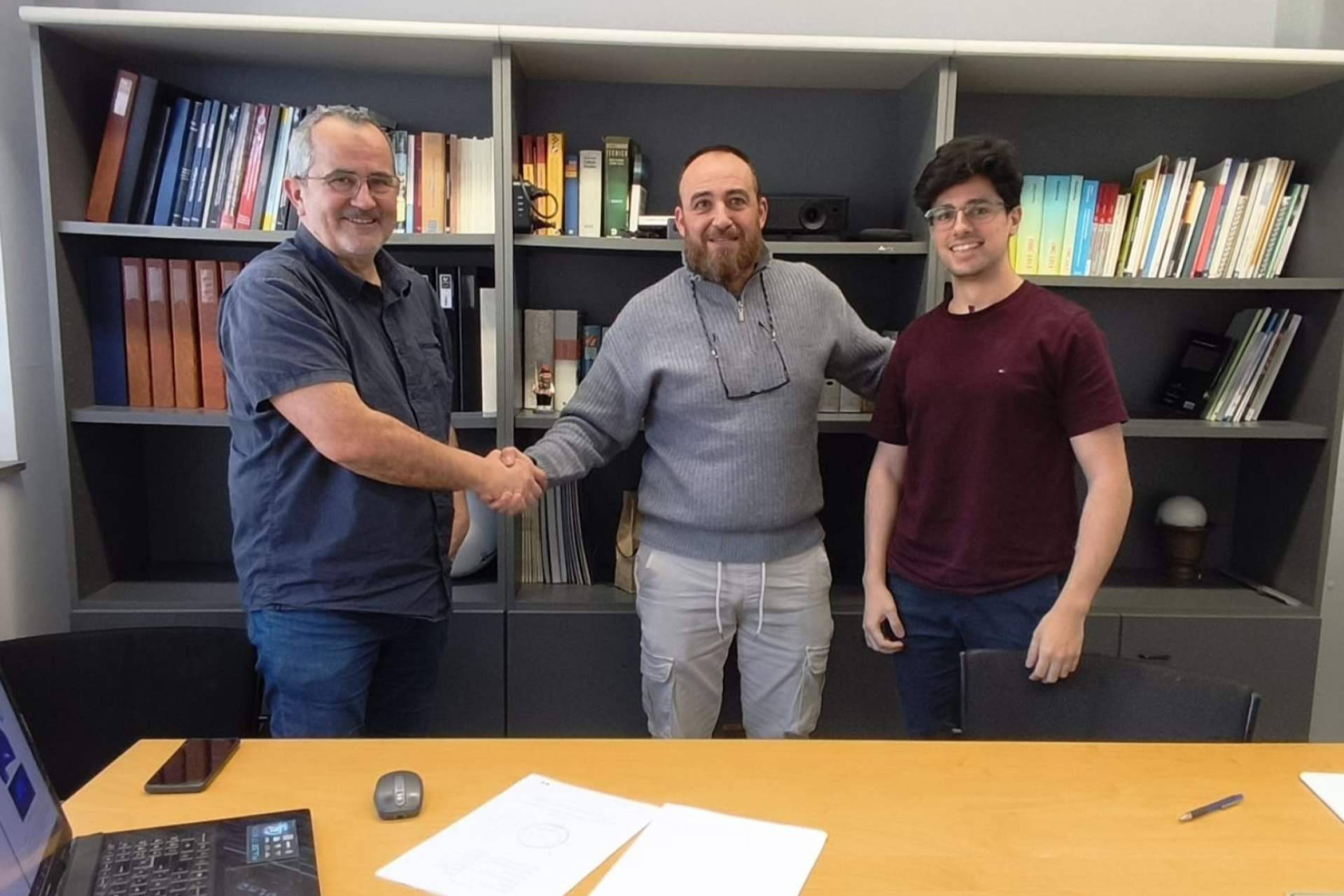 La primera bañera flotante del mundo, nacida en los Pirineos, avanza hacia su primer prototipo con la UPC