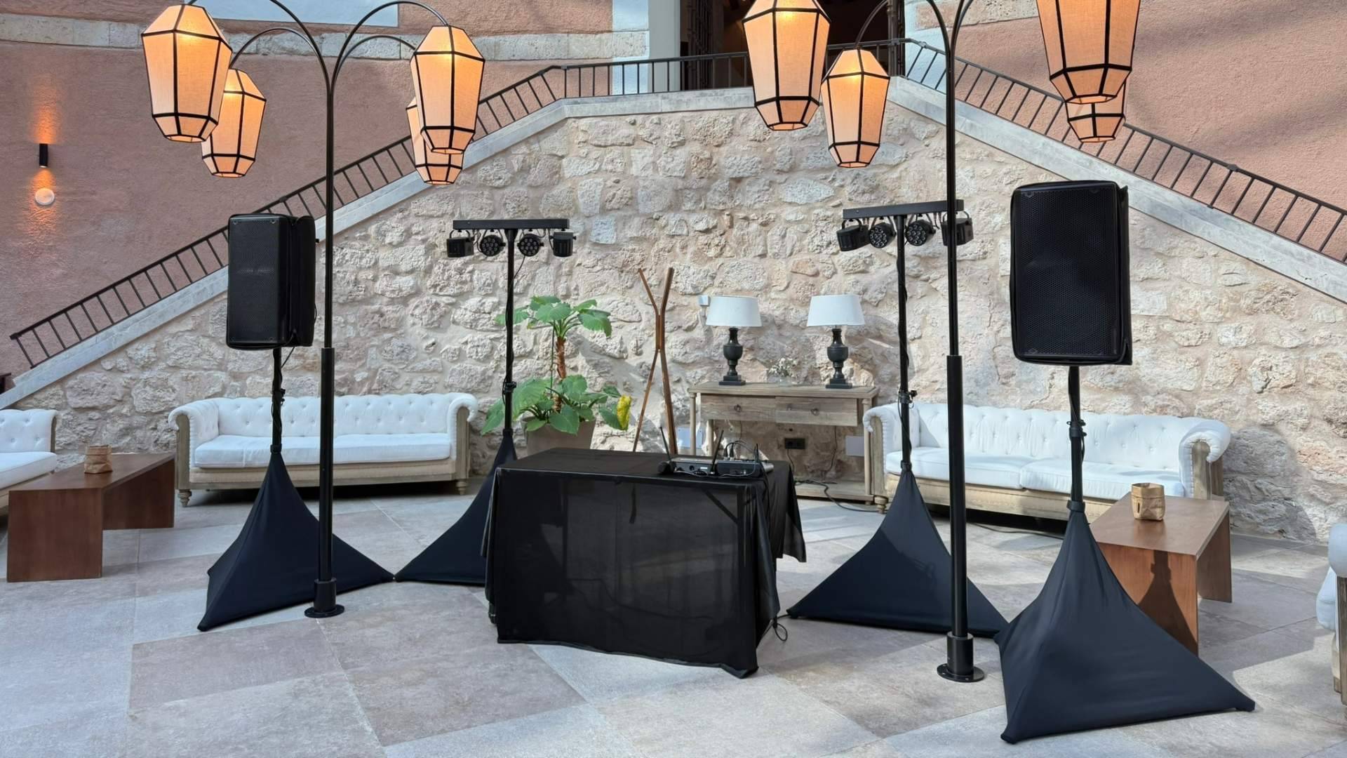 Discomóviles, DJs y sonido profesional; así trabaja GuadaSonido en eventos y celebraciones