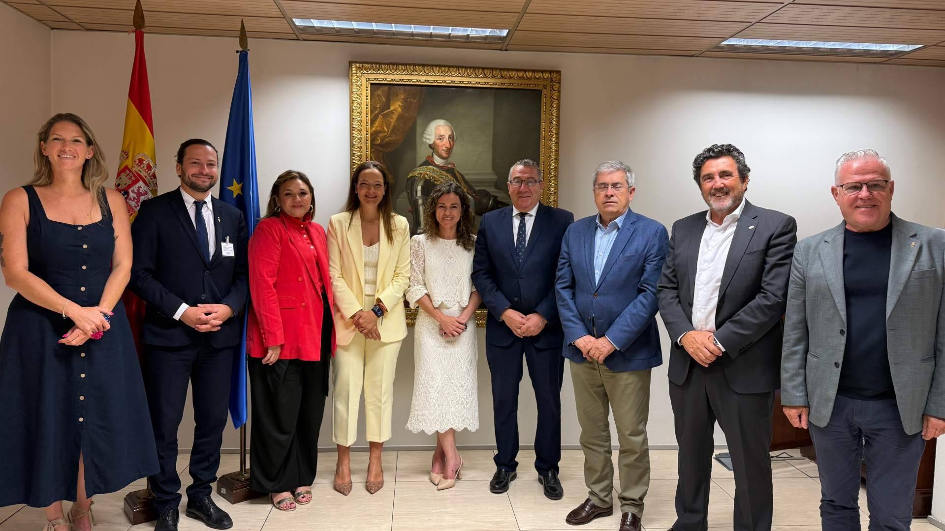 Los municipios de la AMT de Sol y Playa trasladan al Gobierno una hoja de ruta para reforzar el liderazgo turístico de España