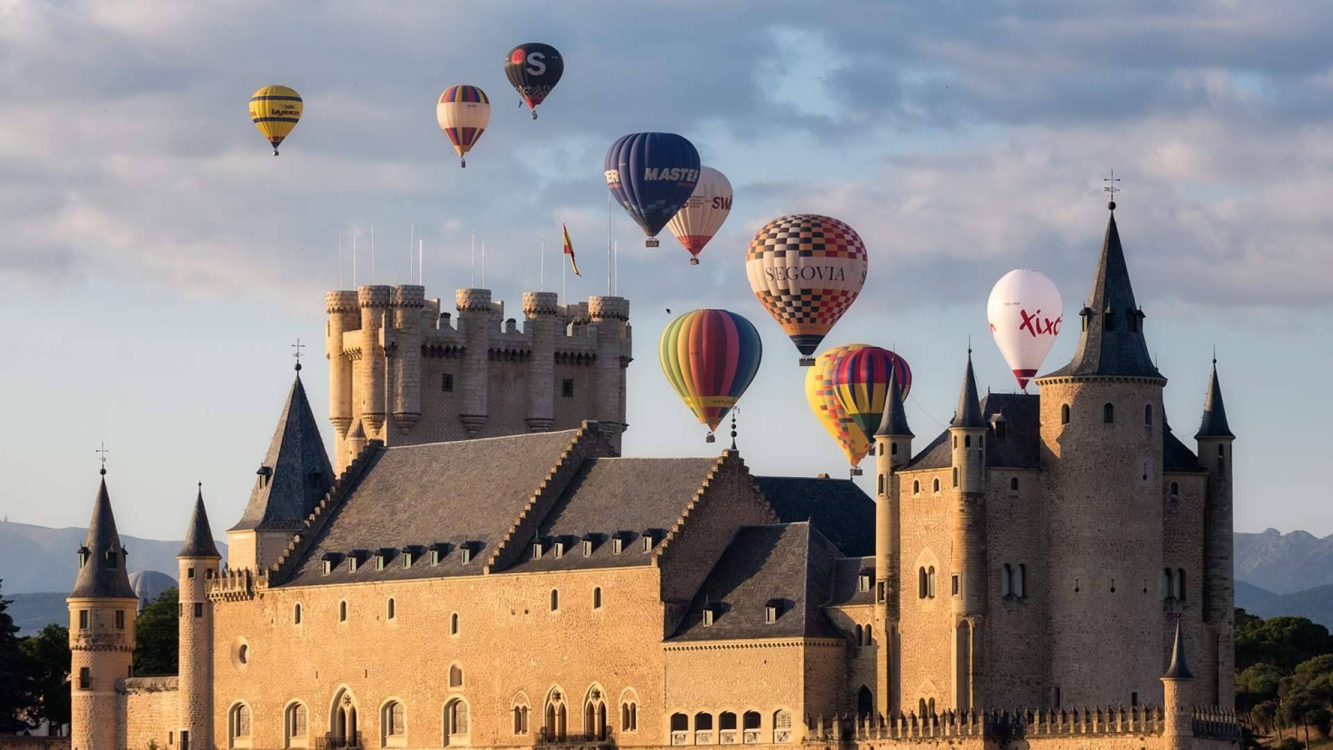 Festival de Globos de Segovia 2026; tres días para contemplar la ciudad desde el cielo
